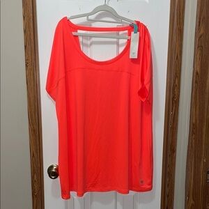 Livi Active Oversized Orange T-Shirt with Relaxed Fit 22/24 NWT